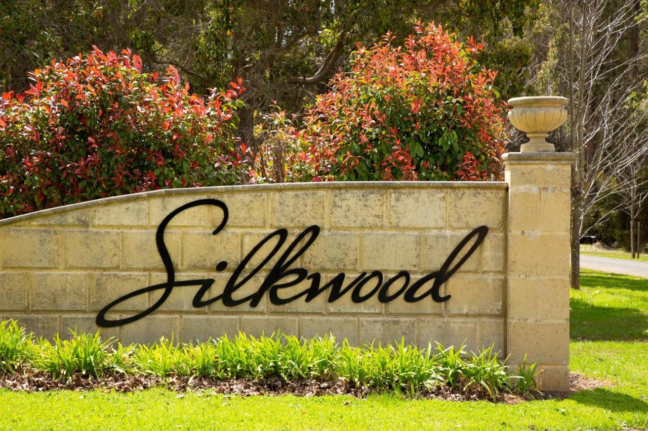 Villa Silkwood Estate Pemberton Exterior foto